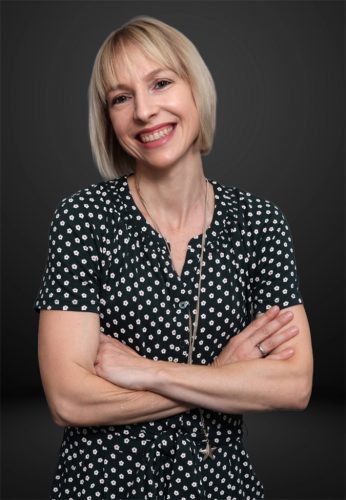 Bewerbungsfotos Stuttgart-Bewerbungsbilder stuttgart-Buusinessfotos-Fotostudio stuttgart-passbilder stuttgart