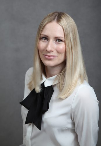 Bewerbungsbilder Stuttgart-professionelle bewerbungsfotos-Business fotoshooting stuttgart-