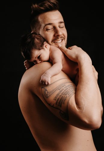 Fotostudio-Fotograf stuttgart-professionelle Fotografie-Fotoshooting-Familienfotos-Babyfotos-New Born-babybauch Shooting