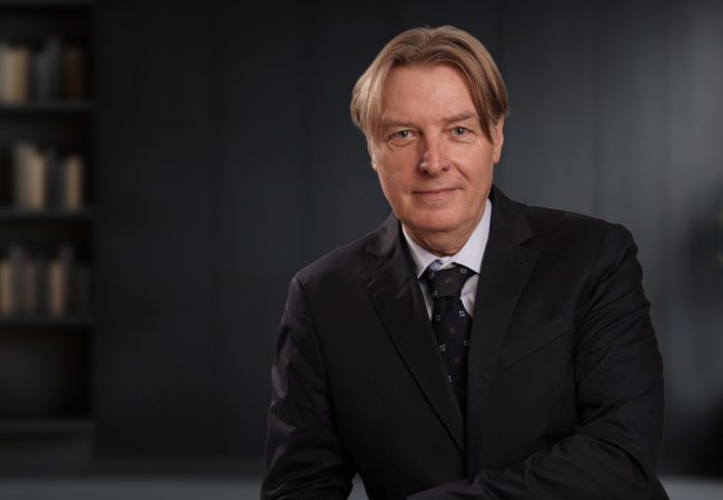 Bewerbungsfotos stuttgart-bewerbungsbilder stuttgart-business fotos stuttgart-fotostudio stuttgart- passbilder Stuttgart