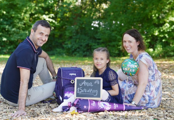 Fotostudio-Fotograf stuttgart-professionelle Fotografie-Fotoshooting-Familienfotos-Babyfotos-New Born-babybauch Shooting