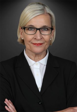 Bewerbungsfotos Stuttgart-Bewerbungsbilder stuttgart-Buusinessfotos-Fotostudio stuttgart