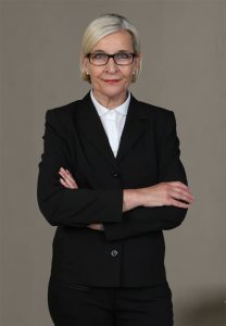 Bewerbungsbilder_Bewerbungsfotos_Bewerbungsfotos Stuttgart_Businessfotos_Businessfotos Stuttgart_Fotostudio_Passbilder_E Passbild_