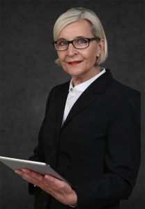 Bewerbungsbilder_Bewerbungsfotos_Bewerbungsfotos Stuttgart_Businessfotos_Businessfotos Stuttgart_Fotostudio_Passbilder_E Passbild_