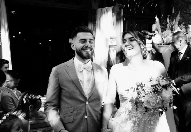 Hochzeitsfotograf_Hochzeitsfotografie_Paarshooting_Professioneller Hochzeitsfotograf Stuttgart_professioneller Hochzeitsfotograf für moderne Hochzeitsfotos_Hochzeitsfotograf_Hochzeitsfotograf stuttgart-Hochzeitsreportage Stuttgart_Hochzeitsfotografie_profesionelle hochzeitsbilder_Fotostudio_destination wedding_wedding photographer