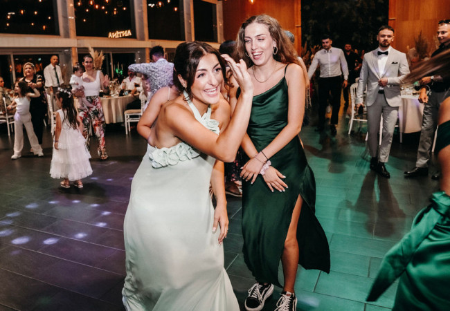 Hochzeitsfotograf_Hochzeitsfotografie_Paarshooting_Professioneller Hochzeitsfotograf Stuttgart_professioneller Hochzeitsfotograf für moderne Hochzeitsfotos_Hochzeitsfotograf_Hochzeitsfotograf stuttgart-Hochzeitsreportage Stuttgart_Hochzeitsfotografie_profesionelle hochzeitsbilder_Fotostudio_destination wedding_wedding photographer