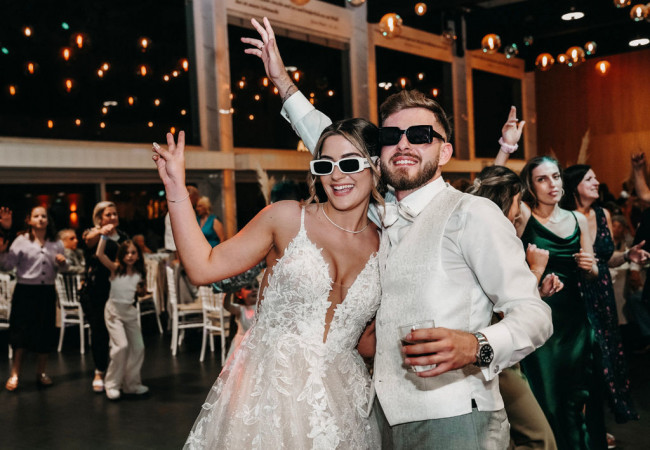 Hochzeitsfotograf_Hochzeitsfotografie_Paarshooting_Professioneller Hochzeitsfotograf Stuttgart_professioneller Hochzeitsfotograf für moderne Hochzeitsfotos_Hochzeitsfotograf_Hochzeitsfotograf stuttgart-Hochzeitsreportage Stuttgart_Hochzeitsfotografie_profesionelle hochzeitsbilder_Fotostudio_destination wedding_wedding photographer