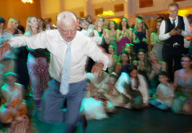 Hochzeitsfotograf_Hochzeitsfotografie_Paarshooting_Professioneller Hochzeitsfotograf Stuttgart_professioneller Hochzeitsfotograf für moderne Hochzeitsfotos_Hochzeitsfotograf_Hochzeitsfotograf stuttgart-Hochzeitsreportage Stuttgart_Hochzeitsfotografie_profesionelle hochzeitsbilder_Fotostudio_destination wedding_wedding photographer