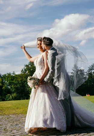 Hochzeitsfotograf_Hochzeitsfotografie_Paarshooting_Professioneller Hochzeitsfotograf Stuttgart_professioneller Hochzeitsfotograf für moderne Hochzeitsfotos_Hochzeitsfotograf_Hochzeitsfotograf stuttgart-Hochzeitsreportage Stuttgart_Hochzeitsfotografie_profesionelle hochzeitsbilder_Fotostudio_destination wedding_wedding photographer