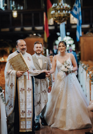 Hochzeitsfotograf_Hochzeitsfotografie_Paarshooting_Professioneller Hochzeitsfotograf Stuttgart_professioneller Hochzeitsfotograf für moderne Hochzeitsfotos_Hochzeitsfotograf_Hochzeitsfotograf stuttgart-Hochzeitsreportage Stuttgart_Hochzeitsfotografie_profesionelle hochzeitsbilder_Fotostudio_destination wedding_wedding photographer