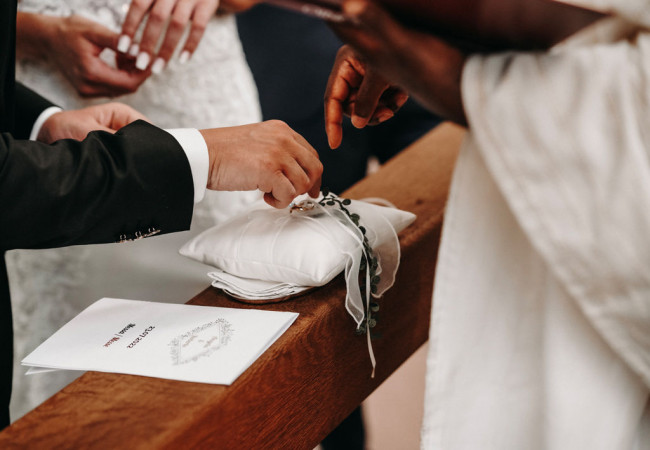 Hochzeitsfotograf_Hochzeitsfotografie_Paarshooting_Professioneller Hochzeitsfotograf Stuttgart_professioneller Hochzeitsfotograf für moderne Hochzeitsfotos_Hochzeitsfotograf_Hochzeitsfotograf stuttgart_Hochzeitsreportage Stuttgart_Hochzeitsfotografie_profesionelle hochzeitsbilder_Fotostudio_destination wedding_wedding photographer