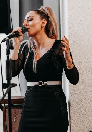 Hochzeitsfotograf_Hochzeitsfotografie_Paarshooting_Professioneller Hochzeitsfotograf Stuttgart_professioneller Hochzeitsfotograf für moderne Hochzeitsfotos_Hochzeitsfotograf_Hochzeitsfotograf stuttgart_Hochzeitsreportage Stuttgart_Hochzeitsfotografie_profesionelle hochzeitsbilder_Fotostudio_destination wedding_wedding photographer