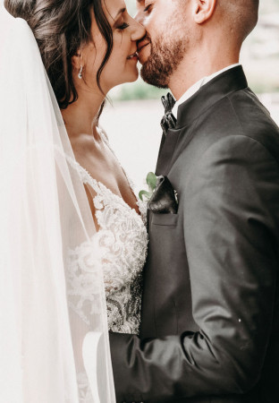 Hochzeitsfotograf_Hochzeitsfotografie_Paarshooting_Professioneller Hochzeitsfotograf Stuttgart_professioneller Hochzeitsfotograf für moderne Hochzeitsfotos_Hochzeitsfotograf_Hochzeitsfotograf stuttgart_Hochzeitsreportage Stuttgart_Hochzeitsfotografie_profesionelle hochzeitsbilder_Fotostudio_destination wedding_wedding photographer