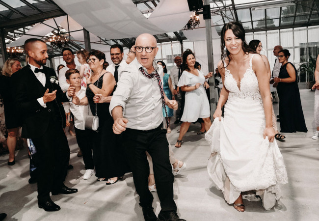 Hochzeitsfotograf_Hochzeitsfotografie_Paarshooting_Professioneller Hochzeitsfotograf Stuttgart_professioneller Hochzeitsfotograf für moderne Hochzeitsfotos_Hochzeitsfotograf_Hochzeitsfotograf stuttgart_Hochzeitsreportage Stuttgart_Hochzeitsfotografie_profesionelle hochzeitsbilder_Fotostudio_destination wedding_wedding photographer