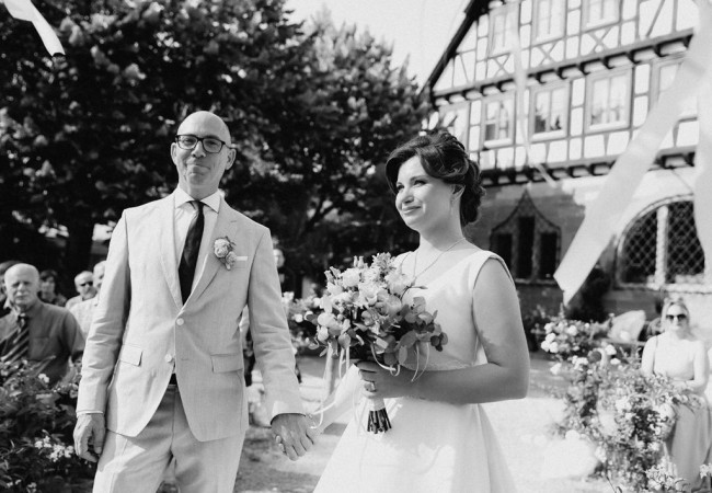 professioneller Hochzeitsfotograf für moderne Hochzeitsfotos_Hochzeitsfotograf Stuttgart_Hochzeitsfotografie_profesionelle hochzeitsbilder_Hochzeitsreportage_Fotostudio_destination wedding_wedding photographer