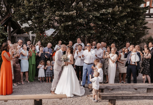 professioneller Hochzeitsfotograf für moderne Hochzeitsfotos_Hochzeitsfotograf Stuttgart_Hochzeitsfotografie_profesionelle hochzeitsbilder_Hochzeitsreportage_Fotostudio_destination wedding_wedding photographer