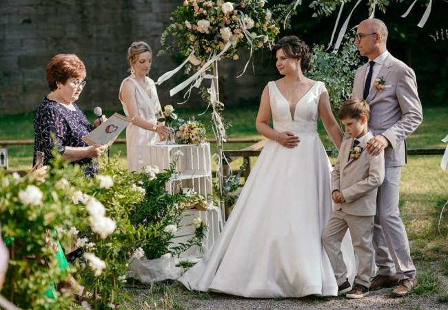 professioneller Hochzeitsfotograf für moderne Hochzeitsfotos_Hochzeitsfotograf Stuttgart_Hochzeitsfotografie_profesionelle hochzeitsbilder_Hochzeitsreportage_Fotostudio_destination wedding_wedding photographer