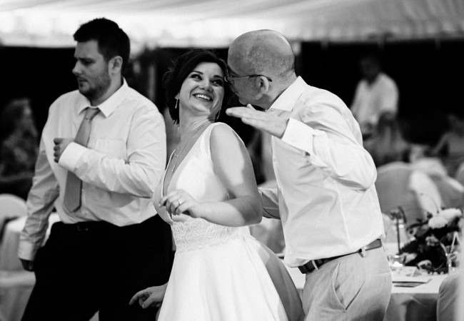 professioneller Hochzeitsfotograf für moderne Hochzeitsfotos_Hochzeitsfotograf Stuttgart_Hochzeitsfotografie_profesionelle hochzeitsbilder_Hochzeitsreportage_Fotostudio_destination wedding_wedding photographer