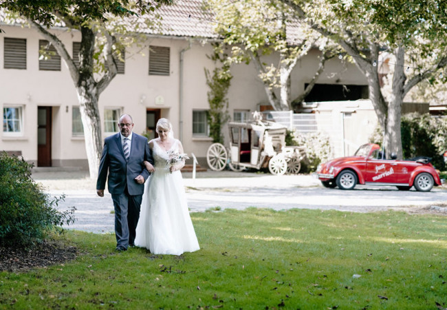 professioneller Hochzeitsfotograf für moderne Hochzeitsfotos_Hochzeitsfotograf Stuttgart_Hochzeitsfotografie_profesionelle hochzeitsbilder_Hochzeitsreportage_Fotostudio_destination wedding_wedding photographer