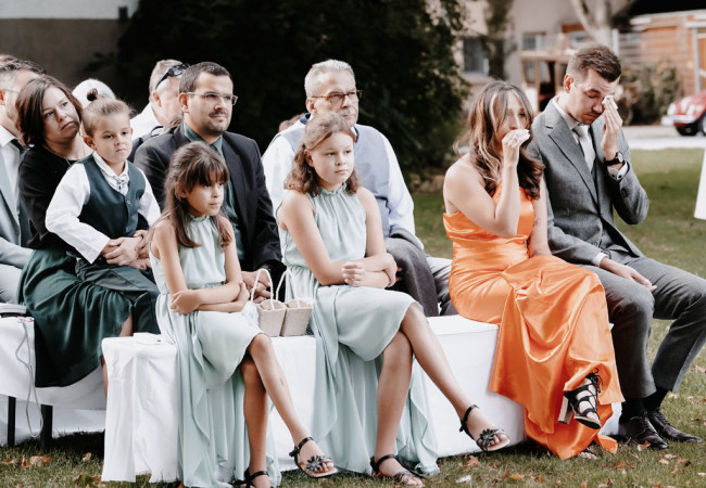 professioneller Hochzeitsfotograf für moderne Hochzeitsfotos_Hochzeitsfotograf Stuttgart_Hochzeitsfotografie_profesionelle hochzeitsbilder_Hochzeitsreportage_Fotosstudio_Hochzeitsfotos