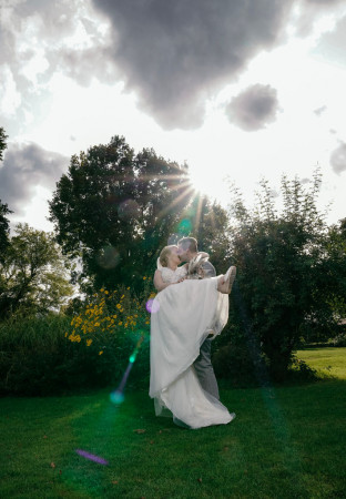 professioneller Hochzeitsfotograf für moderne Hochzeitsfotos_Hochzeitsfotograf Stuttgart_Hochzeitsfotografie_profesionelle hochzeitsbilder_Hochzeitsreportage_Fotostudio_destination wedding_wedding photographer