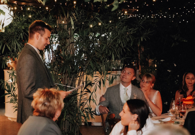 professioneller Hochzeitsfotograf für moderne Hochzeitsfotos_Hochzeitsfotograf Stuttgart_Hochzeitsfotografie_profesionelle hochzeitsbilder_Hochzeitsreportage_Fotosstudio_Hochzeitsfotos