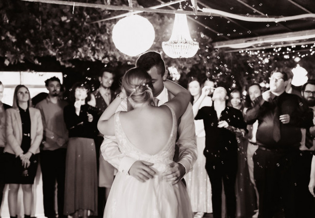 professioneller Hochzeitsfotograf für moderne Hochzeitsfotos_Hochzeitsfotograf Stuttgart_Hochzeitsfotografie_profesionelle hochzeitsbilder_Hochzeitsreportage_Fotostudio_destination wedding_wedding photographer