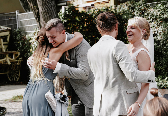 professioneller Hochzeitsfotograf für moderne Hochzeitsfotos_Hochzeitsfotograf Stuttgart_Hochzeitsfotografie_profesionelle hochzeitsbilder_Hochzeitsreportage_Fotostudio_destination wedding_wedding photographer