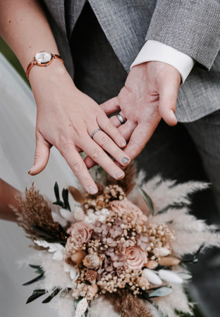 professioneller Hochzeitsfotograf für moderne Hochzeitsfotos_Hochzeitsfotograf Stuttgart_Hochzeitsfotografie_profesionelle hochzeitsbilder_Hochzeitsreportage_Fotostudio_destination wedding_wedding photographer