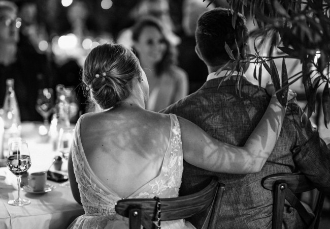 professioneller Hochzeitsfotograf für moderne Hochzeitsfotos_Hochzeitsfotograf Stuttgart_Hochzeitsfotografie_profesionelle hochzeitsbilder_Hochzeitsreportage_Fotostudio