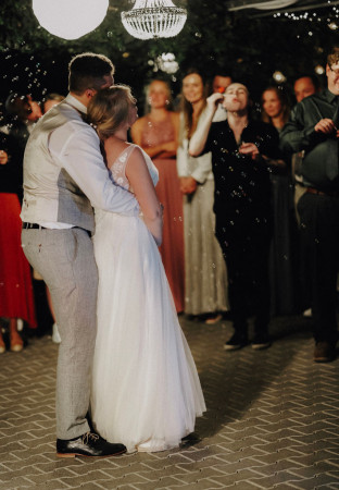 professioneller Hochzeitsfotograf für moderne Hochzeitsfotos_Hochzeitsfotograf Stuttgart_Hochzeitsfotografie_profesionelle hochzeitsbilder_Hochzeitsreportage_Fotostudio_destination wedding_wedding photographer