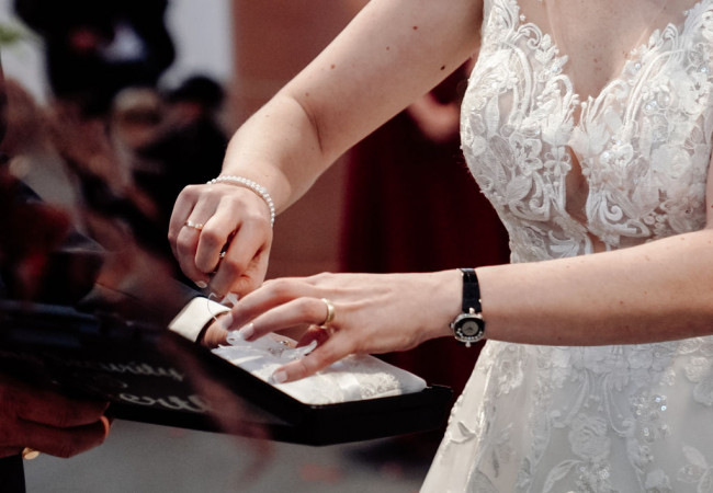 Hochzeitsfotograf_Hochzeitsfotografie_Paarshooting_Professioneller Hochzeitsfotograf Stuttgart_professioneller Hochzeitsfotograf für moderne Hochzeitsfotos_Hochzeitsfotograf_Hochzeitsfotograf stuttgart-Hochzeitsreportage Stuttgart_Hochzeitsfotografie_profesionelle hochzeitsbilder_Fotostudio_destination wedding_wedding photographer