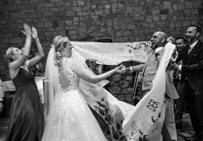 professioneller Hochzeitsfotograf für moderne Hochzeitsfotos_Hochzeitsfotograf_Hochzeitsfotograf stuttgart-Hochzeitsreportage Stuttgart_Hochzeitsfotografie_profesionelle hochzeitsbilder_Fotostudio_destination wedding_wedding photographer