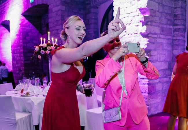 professioneller Hochzeitsfotograf für moderne Hochzeitsfotos_Hochzeitsfotograf_Hochzeitsfotograf stuttgart-Hochzeitsreportage Stuttgart_Hochzeitsfotografie_profesionelle hochzeitsbilder_Fotostudio_destination wedding_wedding photographer