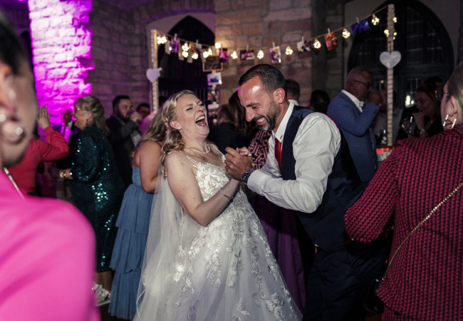 professioneller Hochzeitsfotograf für moderne Hochzeitsfotos_Hochzeitsfotograf_Hochzeitsfotograf stuttgart-Hochzeitsreportage Stuttgart_Hochzeitsfotografie_profesionelle hochzeitsbilder_Fotostudio_destination wedding_wedding photographer