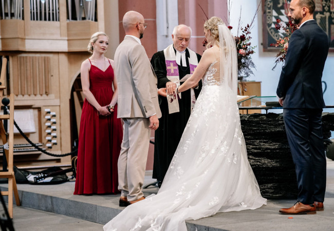 professioneller Hochzeitsfotograf für moderne Hochzeitsfotos_Hochzeitsfotograf Stuttgart_Hochzeitsfotografie_profesionelle hochzeitsbilder_Hochzeitsreportage_Fotostudio_destination wedding_wedding photographer