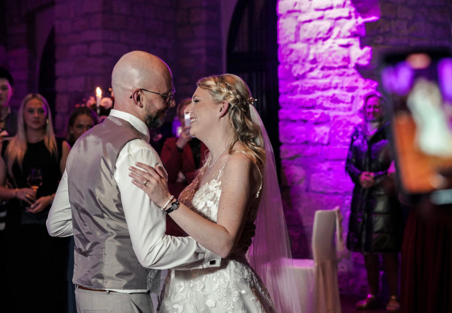 professioneller Hochzeitsfotograf für moderne Hochzeitsfotos_Hochzeitsfotograf Stuttgart_Hochzeitsfotografie_profesionelle hochzeitsbilder_Hochzeitsreportage_Fotostudio_destination wedding_wedding photographer