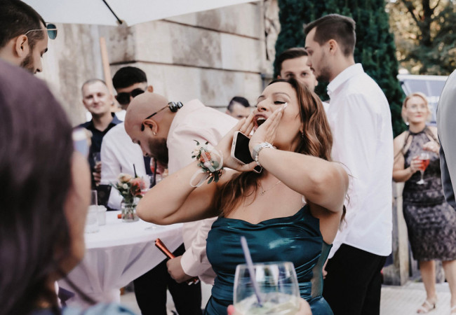 professioneller Hochzeitsfotograf für moderne Hochzeitsfotos_Hochzeitsfotograf Stuttgart_Hochzeitsfotografie_profesionelle hochzeitsbilder_Hochzeitsreportage_Fotostudio