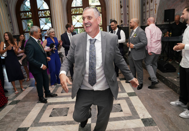 professioneller Hochzeitsfotograf für moderne Hochzeitsfotos_Hochzeitsfotograf Stuttgart_Hochzeitsfotografie_profesionelle hochzeitsbilder_Hochzeitsreportage_Fotostudio_destination wedding_wedding photographer