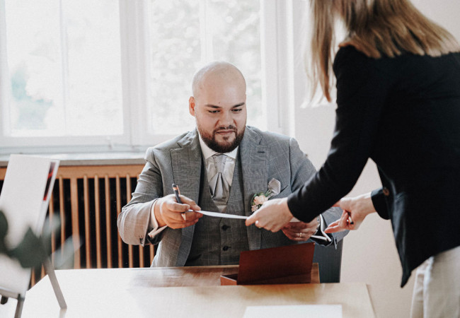 professioneller Hochzeitsfotograf für moderne Hochzeitsfotos_Hochzeitsfotograf Stuttgart_Hochzeitsfotografie_profesionelle hochzeitsbilder_Hochzeitsreportage_Fotostudio_destination wedding_wedding photographer