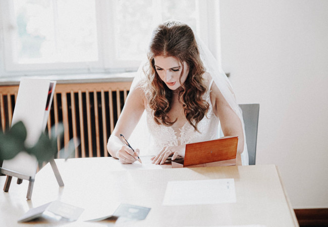 professioneller Hochzeitsfotograf für moderne Hochzeitsfotos_Hochzeitsfotograf Stuttgart_Hochzeitsfotografie_profesionelle hochzeitsbilder_Hochzeitsreportage_Fotostudio_destination wedding_wedding photographer