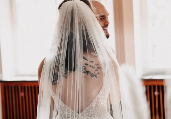 professioneller Hochzeitsfotograf für moderne Hochzeitsfotos_Hochzeitsfotograf Stuttgart_Hochzeitsfotografie_profesionelle hochzeitsbilder_Hochzeitsreportage_Fotostudio_destination wedding_wedding photographer