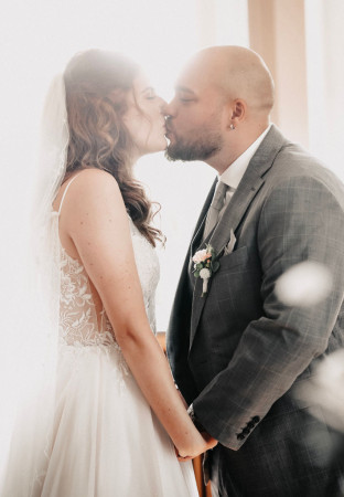 professioneller Hochzeitsfotograf für moderne Hochzeitsfotos_Hochzeitsfotograf Stuttgart_Hochzeitsfotografie_profesionelle hochzeitsbilder_Hochzeitsreportage_Fotostudio_destination wedding_wedding photographer