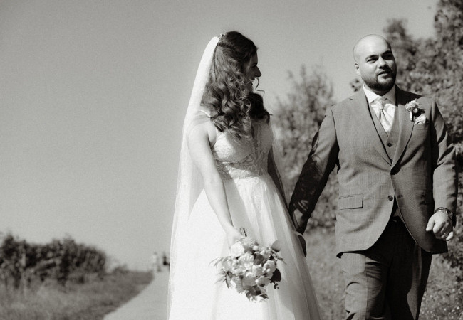 professioneller Hochzeitsfotograf für moderne Hochzeitsfotos_Hochzeitsfotograf Stuttgart_Hochzeitsfotografie_profesionelle hochzeitsbilder_Hochzeitsreportage_Fotostudio_destination wedding_wedding photographer