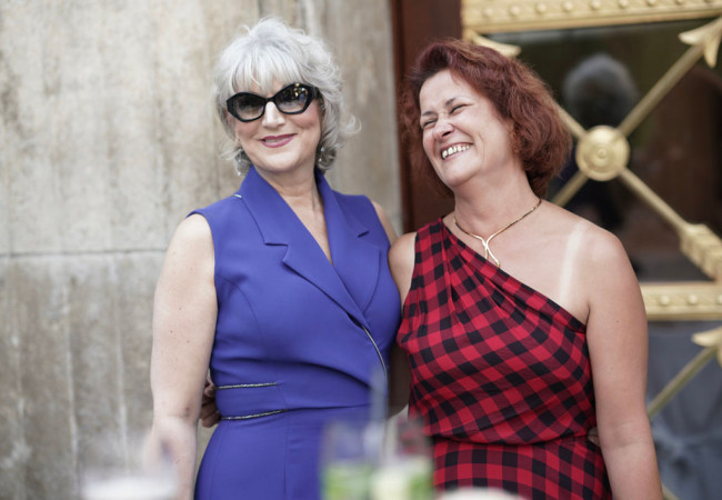 professioneller Hochzeitsfotograf für moderne Hochzeitsfotos_Hochzeitsfotograf Stuttgart_Hochzeitsfotografie_profesionelle hochzeitsbilder_Hochzeitsreportage_Fotostudio_destination wedding_wedding photographer