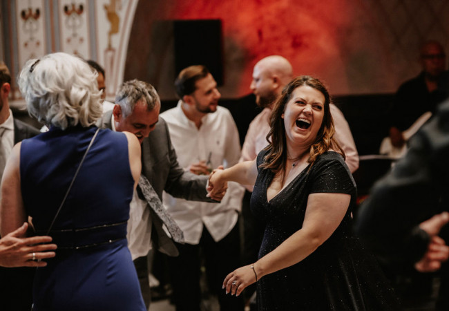 professioneller Hochzeitsfotograf für moderne Hochzeitsfotos_Hochzeitsfotograf Stuttgart_Hochzeitsfotografie_profesionelle hochzeitsbilder_Hochzeitsreportage_Fotostudio_destination wedding_wedding photographer