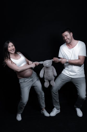 Fotostudio Stuttgart-Fotostudio Familie-Familienfotos Studio- Professionelle Familienfotografie- Newborn Shooting-Babybauch Shooting-Schwangerschafts fotos-Babyshooting