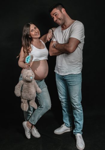 Fotostudio Stuttgart-Fotostudio Familie-Familienfotos Studio- Professionelle Familienfotografie- Newborn Shooting-Babybauch Shooting-Schwangerschafts fotos-Babyshooting