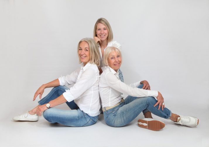 Fotostudio Stuttgart-Fotostudio Familie-Familienfotos Studio- Professionelle Familienfotografie- Newborn Shooting-Babybauch Shooting-Schwangerschafts fotos-Babyshooting