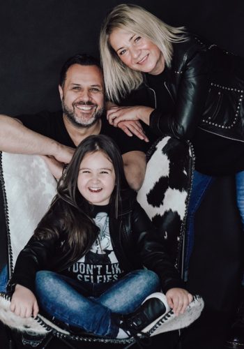 Fotostudio Stuttgart-Fotostudio Familie-Familienfotos Studio- Professionelle Familienfotografie- Newborn Shooting-Babybauch Shooting-Schwangerschafts fotos-Babyshooting